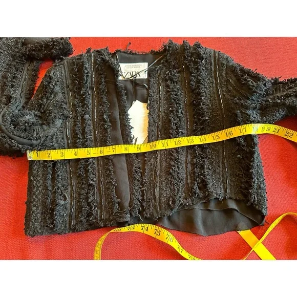 Zara Limited Edition Textured Cropped Jacket, NWT, M - Picture 5 of 16